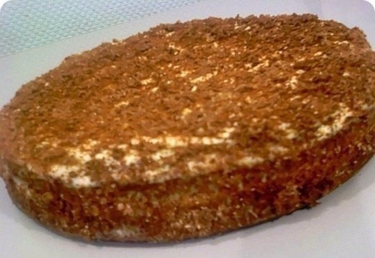 Необычайно быстрый и замечательно вкусный медовик из серии "Гости на пороге" Необычайно быстрый и замечательно вкусный медовик из серии "Гости на пороге"