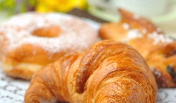 ТОП-6 ВКУСНЫХ РЕЦЕПТОВ КРУАССАНОВ ТОП-6 ВКУСНЫХ РЕЦЕПТОВ КРУАССАНОВ