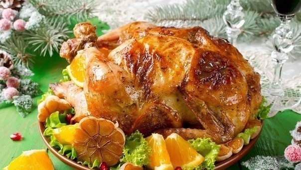 КУРИЦА, ФАРШИРОВАННАЯ АПЕЛЬСИНАМИ КУРИЦА, ФАРШИРОВАННАЯ АПЕЛЬСИНАМИ