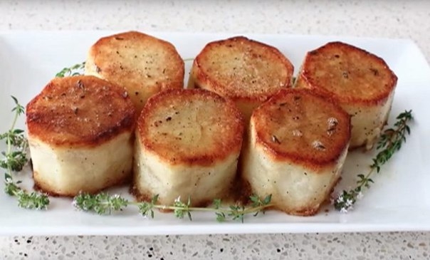 Картофель с маслом и тимьяном Картофель с маслом и тимьяном