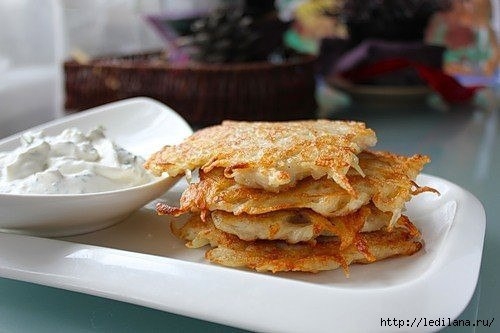 Быстрый сытный рецепт!Картофельные оладьи с куриным фаршем Быстрый сытный рецепт!Картофельные оладьи с куриным фаршем
