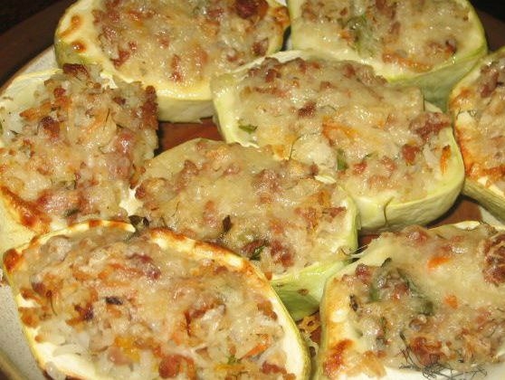ПАТИССОНЫ, ФАРШИРОВАННЫЕ РИСОМ И МЯСОМ
