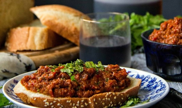 БАКЛАЖАННАЯ ИКРА. САМАЯ ПРОСТАЯ И ВКУСНАЯ