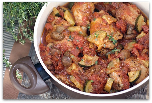 Курица по-итальянски с цукини и шампиньонами