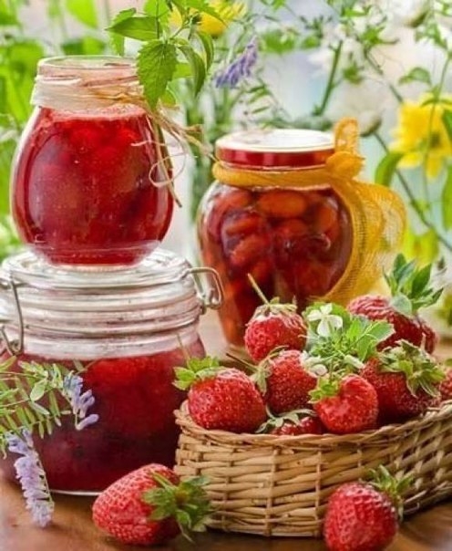 Клубничное лето у нас наступило