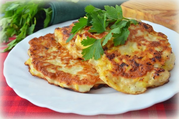 КУРИНЫЕ ОЛАДЬИ С ТЫКВОЙ КУРИНЫЕ ОЛАДЬИ С ТЫКВОЙ