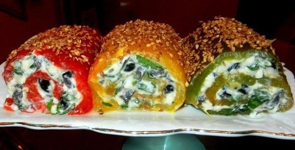 ЗАКУСОЧНЫЕ РУЛЕТЫ ИЗ ПЕРЦА ЗАКУСОЧНЫЕ РУЛЕТЫ ИЗ ПЕРЦА