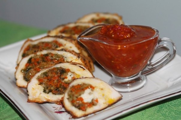 Куриная грудка, фаршированная овощами. Куриная грудка, фаршированная овощами.