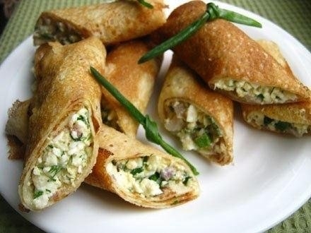 Блинчики с салатом из сельди. Блинчики с салатом из сельди.