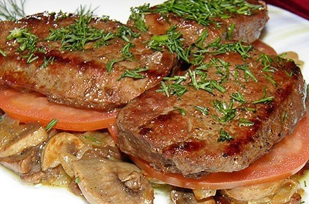 Жареная печень с грибами и луком Жареная печень с грибами и луком