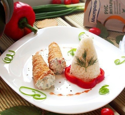 Куриные трубочки с начинкой и янтарным рисом Куриные трубочки с начинкой и янтарным рисом