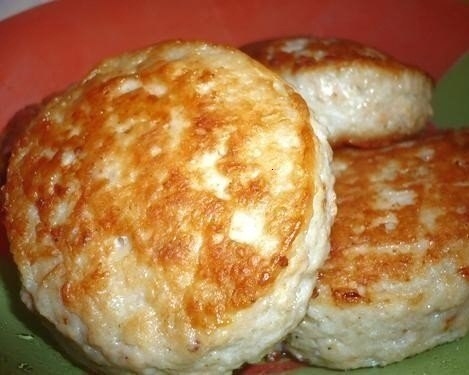 Быстро и вкусно: куриные биточки Быстро и вкусно: куриные биточки