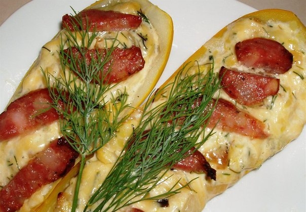 ФАРШИРОВАННЫЕ КАБАЧКОВЫЕ ЛОДОЧКИ - НЕЗАБЫВАЕМО ВКУСНАЯ НАЧИНКА! ФАРШИРОВАННЫЕ КАБАЧКОВЫЕ ЛОДОЧКИ - НЕЗАБЫВАЕМО ВКУСНАЯ НАЧИНКА!