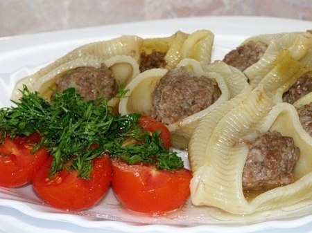 МАКАРОНЫ, ФАРШИРОВАННЫЕ ФАРШЕМ МАКАРОНЫ, ФАРШИРОВАННЫЕ ФАРШЕМ