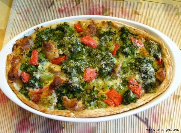 ПИРОГ С КУРИЦЕЙ, БРОККОЛИ И ПЕРЦЕМ ПИРОГ С КУРИЦЕЙ, БРОККОЛИ И ПЕРЦЕМ