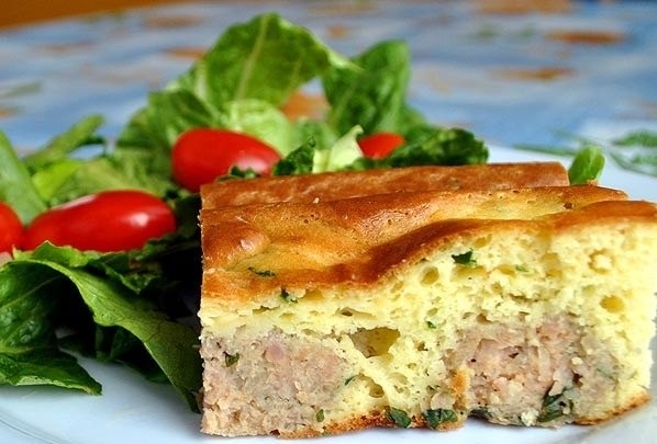 МЯСНЫЕ ФРИКАДЕЛЬКИ *ПОД ПОКРЫВАЛОМ* МЯСНЫЕ ФРИКАДЕЛЬКИ *ПОД ПОКРЫВАЛОМ*