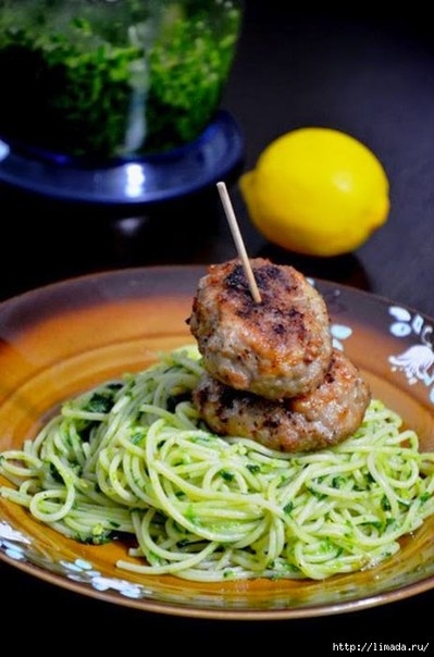 ПОТРЯСАЮЩИЕ КОТЛЕТЫ С ПЕСТО, ВСЕГДА ОЧЕНЬ СОЧНЫЕ И ВКУСНЫЕ ПОТРЯСАЮЩИЕ КОТЛЕТЫ С ПЕСТО, ВСЕГДА ОЧЕНЬ СОЧНЫЕ И ВКУСНЫЕ