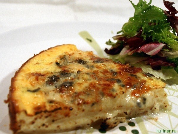 Пирог с рокфором и грушей Пирог с рокфором и грушей