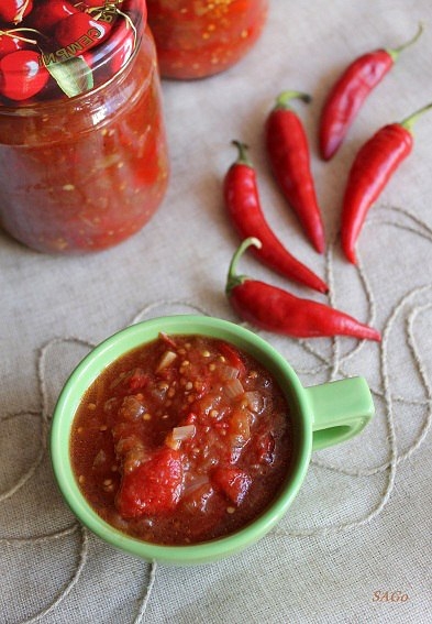 ОСТРАЯ ЗАКУСКА С ПЕЧЕНЫМИ ОВОЩАМИ ОСТРАЯ ЗАКУСКА С ПЕЧЕНЫМИ ОВОЩАМИ