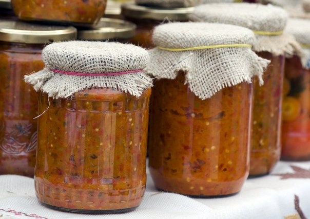 Остренькая кабачковая икра на зиму Остренькая кабачковая икра на зиму