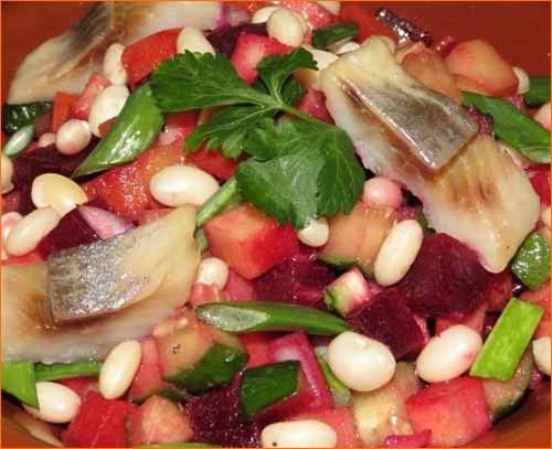 Винегрет с сельдью и грибами
