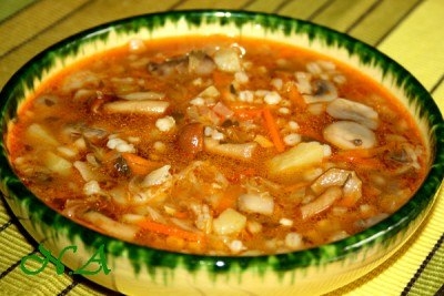 ЩИ ГРИБНЫЕ С ПЕРЛОВКОЙ И КВАШЕНОЙ КАПУСТОЙ ЩИ ГРИБНЫЕ С ПЕРЛОВКОЙ И КВАШЕНОЙ КАПУСТОЙ