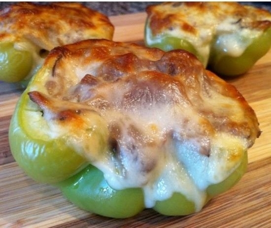 ПЕРЦЫ ЗАПЕЧЁННЫЕ С МЯСОМ ПЕРЦЫ ЗАПЕЧЁННЫЕ С МЯСОМ