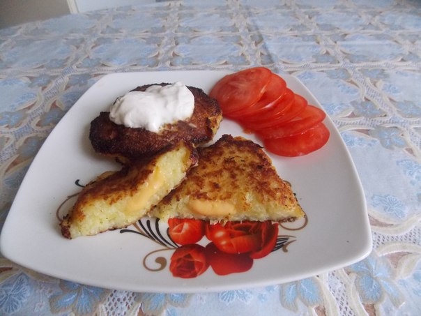 Драники с сыром внутри Драники с сыром внутри