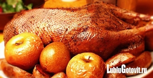 Чтобы вкусно приготовить жареного гуся, необходимо немного усилий и дополнительные знания. В этом сл Чтобы вкусно приготовить жареного гуся, необходимо немного усилий и дополнительные знания. В этом сл