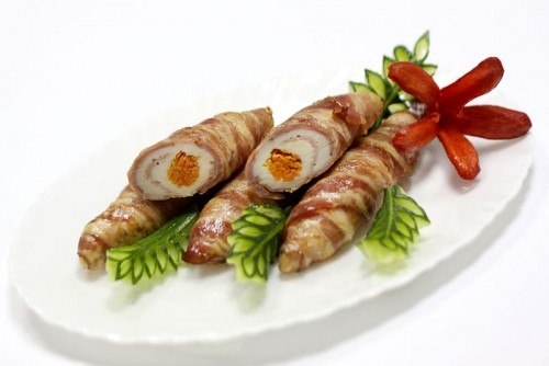 Куриные рулетики в беконе - оригинальная и вкусная закуска!