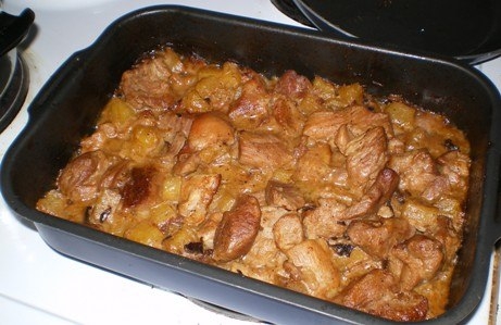 Свинина с черносливом и ананасами Свинина с черносливом и ананасами