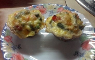 Мясные кексики с овощами" Мясные кексики с овощами"