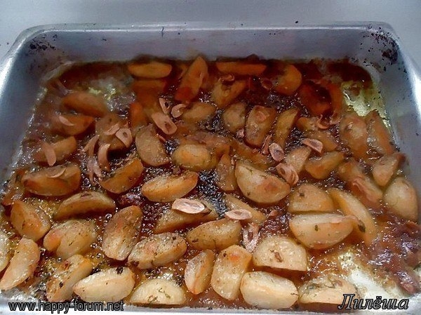 Картошка, запеченая в духовке