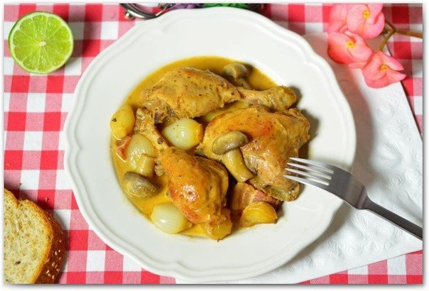 Курица тушеная в дижонской горчице Курица тушеная в дижонской горчице