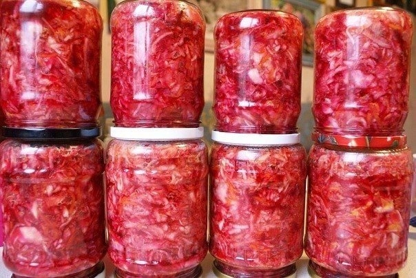 Капуста маринованная со свеклой на зиму