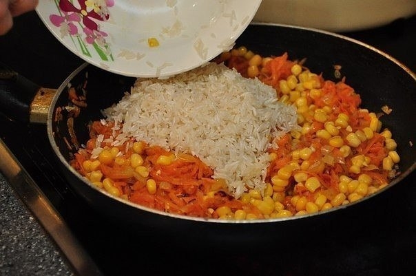 Ленивые куриные ножки с рисом Ленивые куриные ножки с рисом
