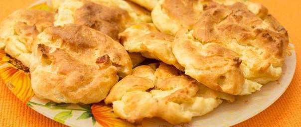 Заварные булочки с сыром и беконом Заварные булочки с сыром и беконом