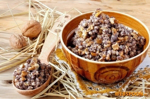 Кутья «богатая» из пшеницы с маком, медом и изюмом Кутья «богатая» из пшеницы с маком, медом и изюмом
