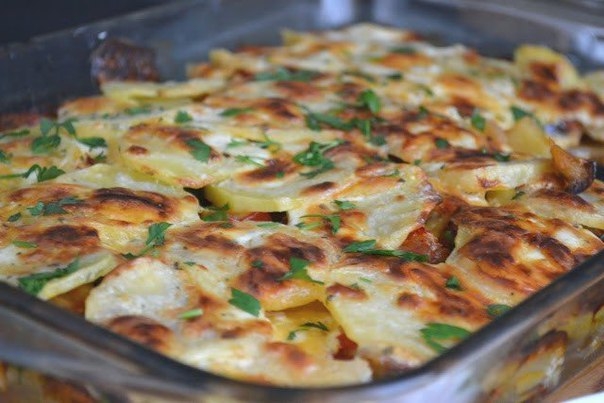 Картофель, запеченный с баклажанами Картофель, запеченный с баклажанами
