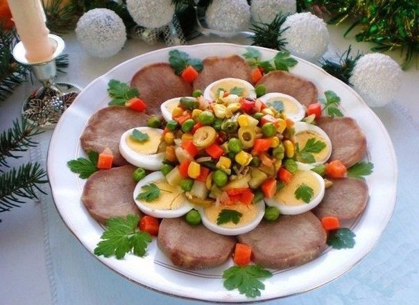 Салат из языка "Песня" Салат из языка "Песня"