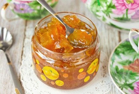 Янтарное варенье из арбузных корочек