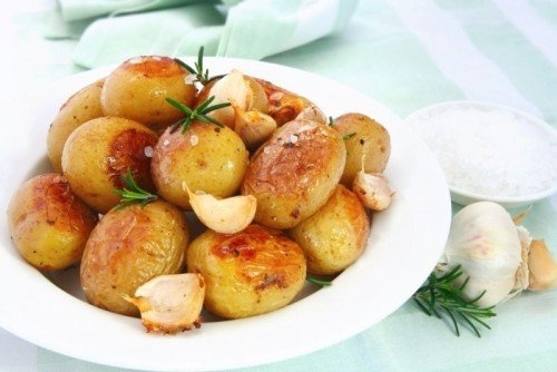 МОЛОДОЙ КАРТОФЕЛЬ: 5 САМЫХ ВКУСНЫХ БЛЮД МОЛОДОЙ КАРТОФЕЛЬ: 5 САМЫХ ВКУСНЫХ БЛЮД