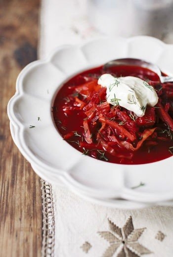 Горячий свекольник с мясом Горячий свекольник с мясом
