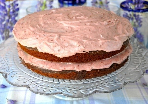 Шоколадный картофельный торт с малиновым кремом Шоколадный картофельный торт с малиновым кремом
