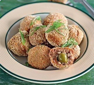 Мясные шарики с оливками Мясные шарики с оливками