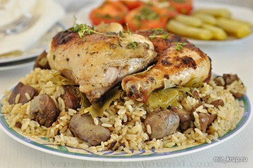 Ближневосточный плов с куриной печенью и цыплятами Ближневосточный плов с куриной печенью и цыплятами