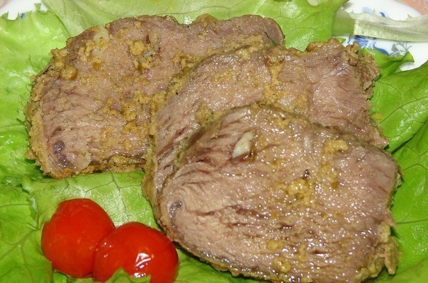 Говядина, запеченная с прованскими травами и чесноком Говядина, запеченная с прованскими травами и чесноком