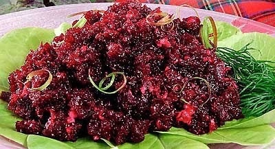 Икра из свёклы и сыра.