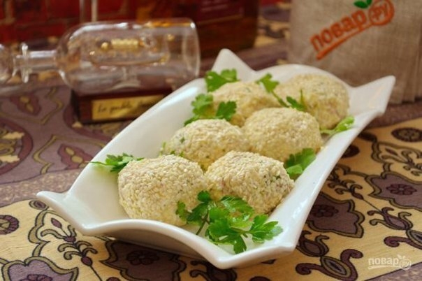 Сырные шарики с тунцом и укропом Сырные шарики с тунцом и укропом