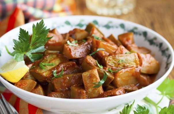 Диетическое рагу из курицы и кабачка: с пользой для талии! Диетическое рагу из курицы и кабачка: с пользой для талии!